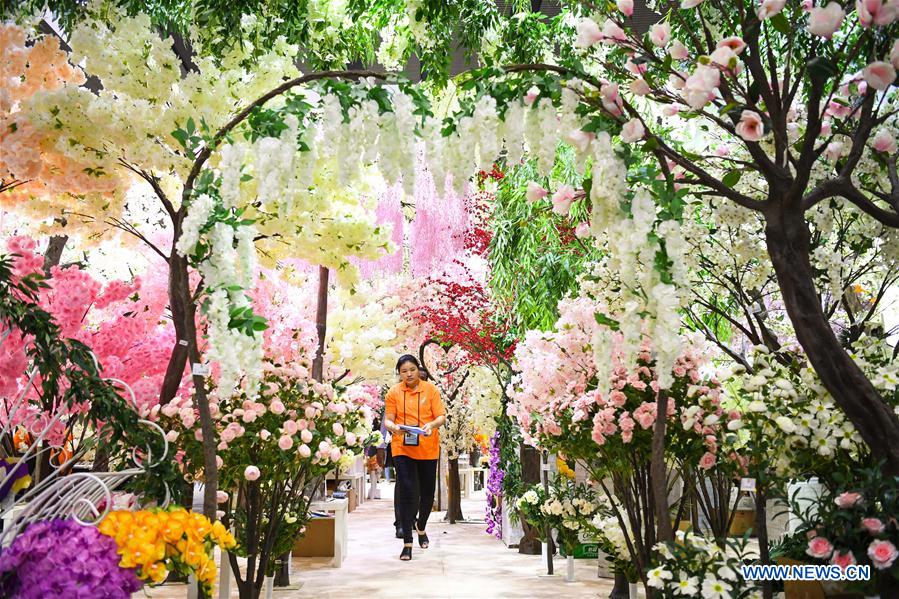 2nd Phase of 124th China Import, Export Fair Opens
